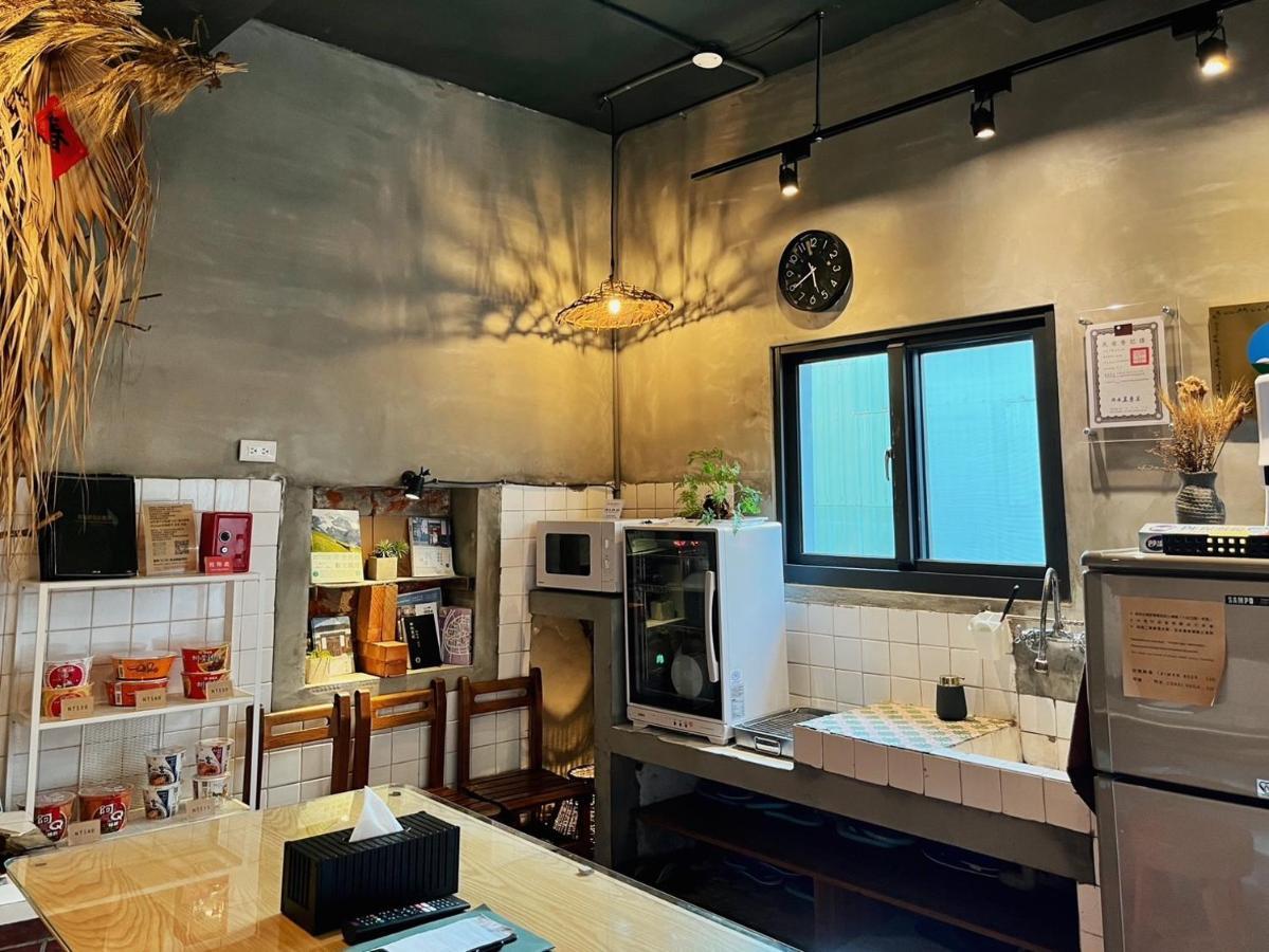 以安二館 Apartment Lukang Luaran gambar